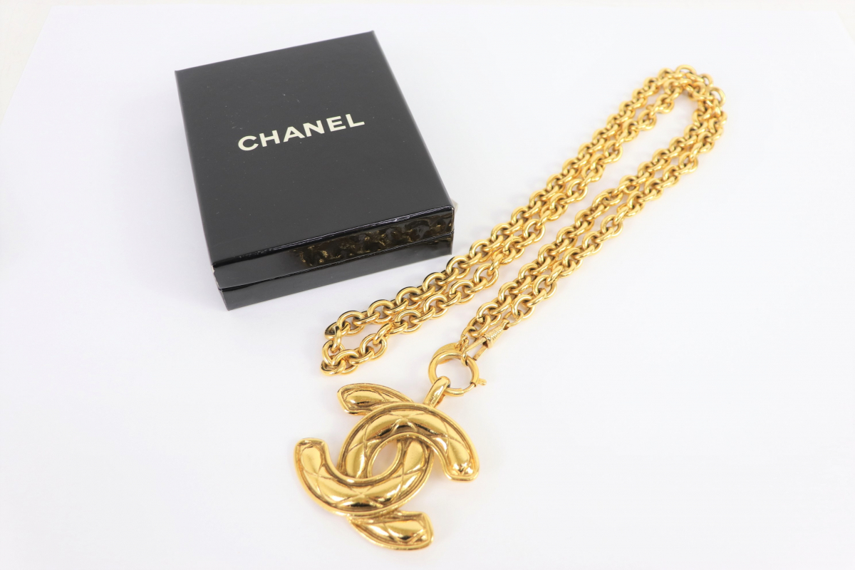 ト葛】 CHANEL シャネル ネックレス ペンダント チェーン ココマーク 