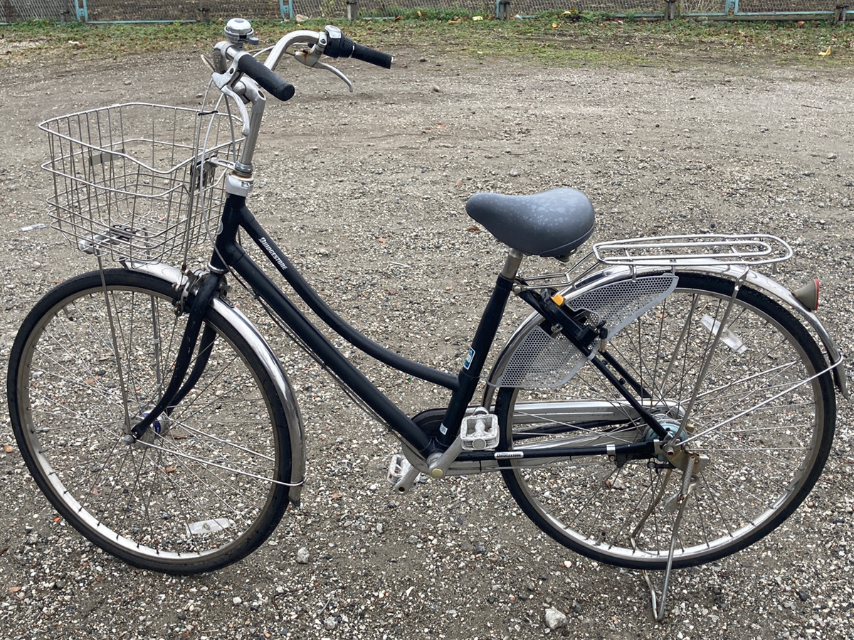 【新品，得価】 埼玉県発 自転車 ブリジストン 27インチ 変速ギア付き オートライト付き(26インチ～)｜売買されたオークション情報、yahooの商品情報をアーカイブ公開 - オークファン 26インチ～