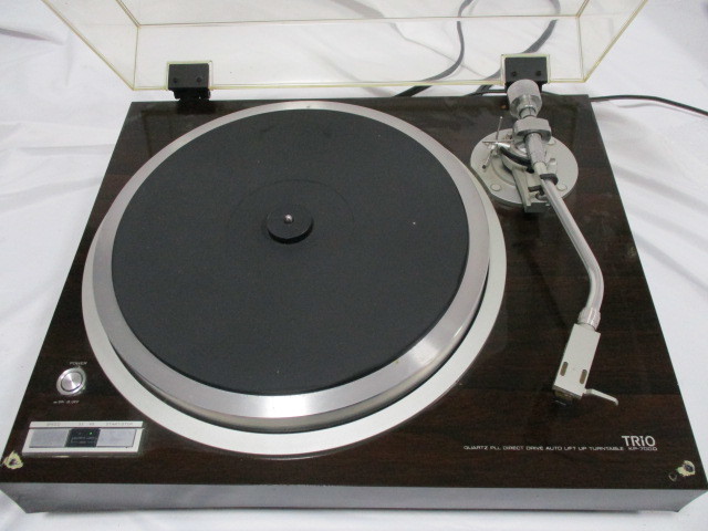 11K149 トリオ TRIO KP－7000 レコードプレイヤー 通電確認