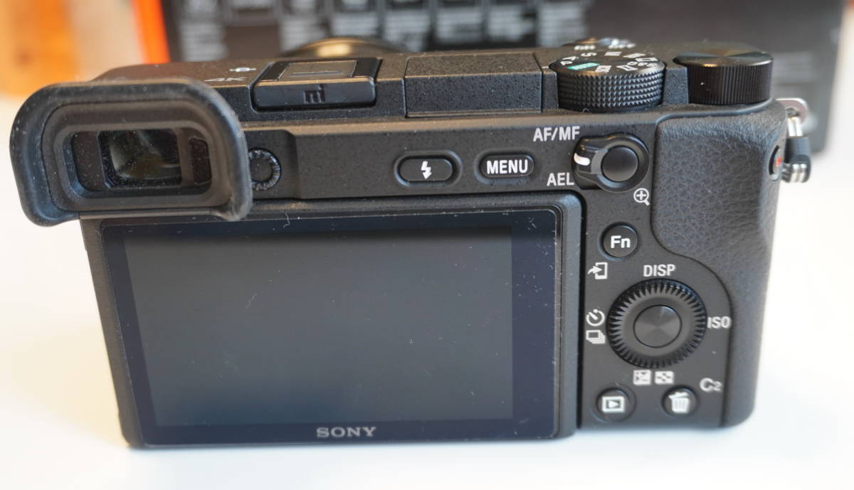 良品☆SONY ソニー α6400 ダブルレンズセット☆保証書あり 元箱付き 
