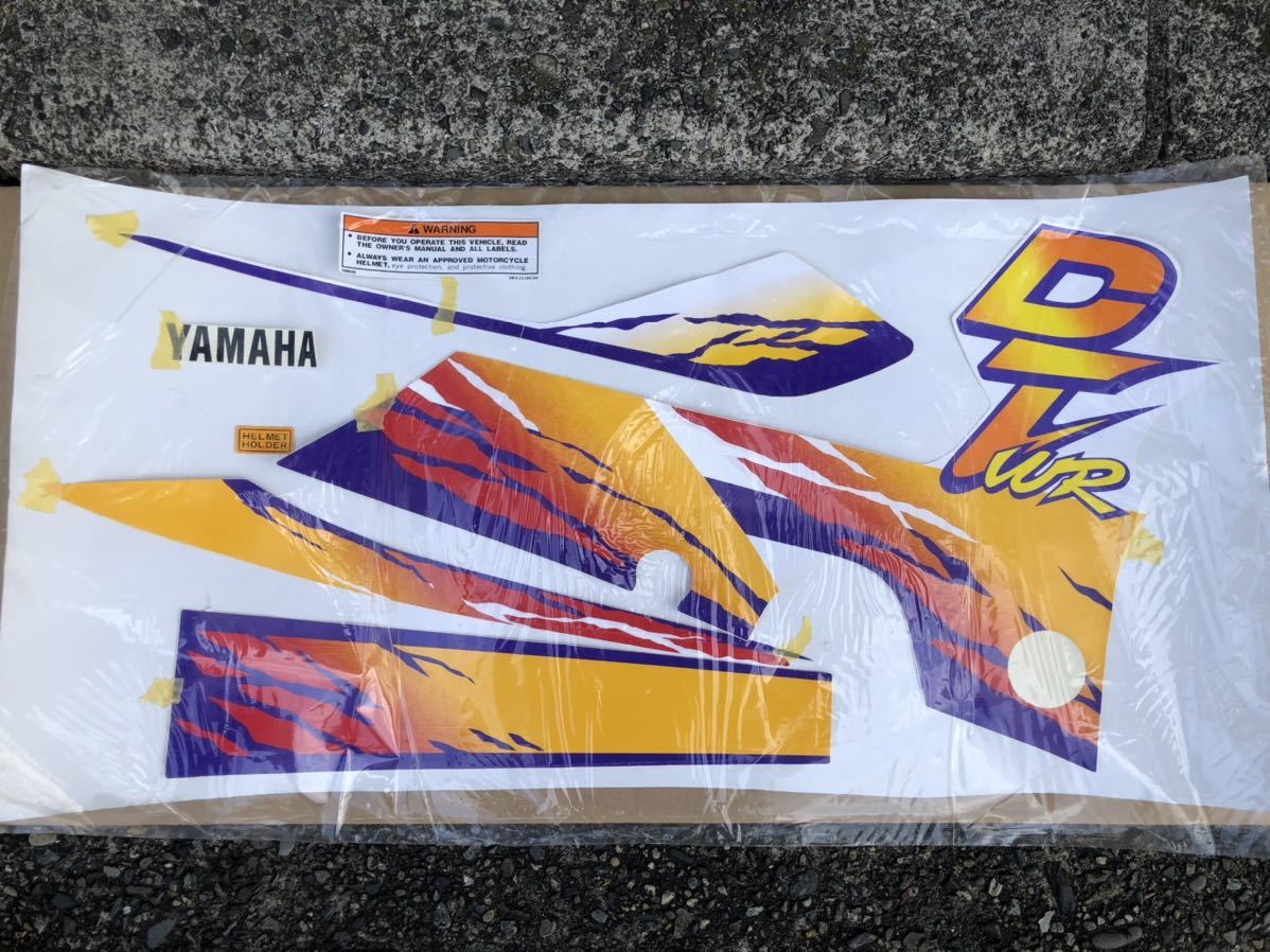 ヤマハ　DT200WR ステッカー　オレンジ