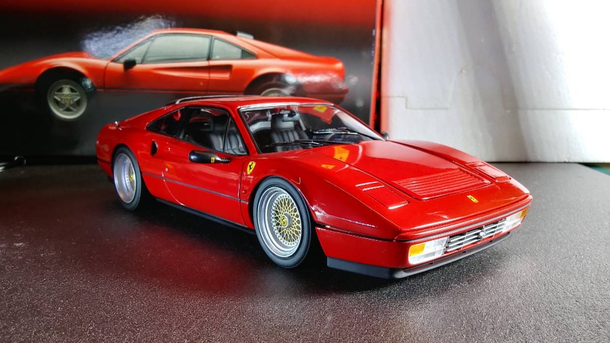京商 FERRARI 1/18 フェラーリ328GTB RED 1⁄18 フェラーリ328GTB 1⁄18