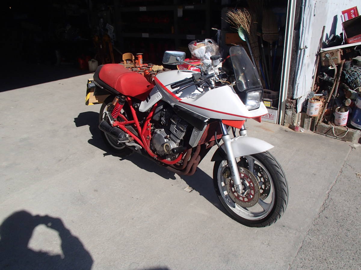得価，大人気 スズキ GSX250S 刀(126cc-250cc)｜売買されたオークション情報、yahooの商品情報をアーカイブ公開 - オークファン 126cc-250cc