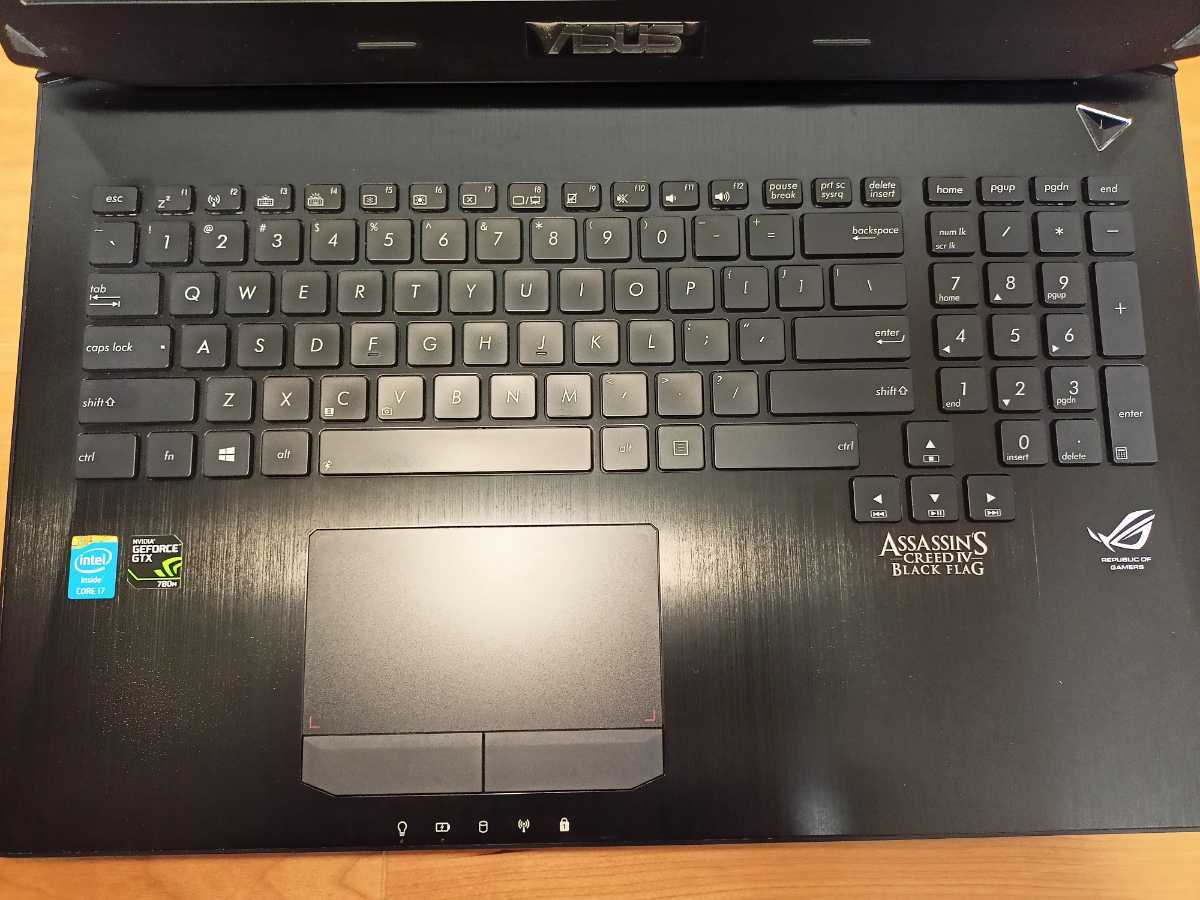 ASUS ROG 17.3 ゲーミングPC Core i7 メモリ16GB SSD480GB ブルーレイ