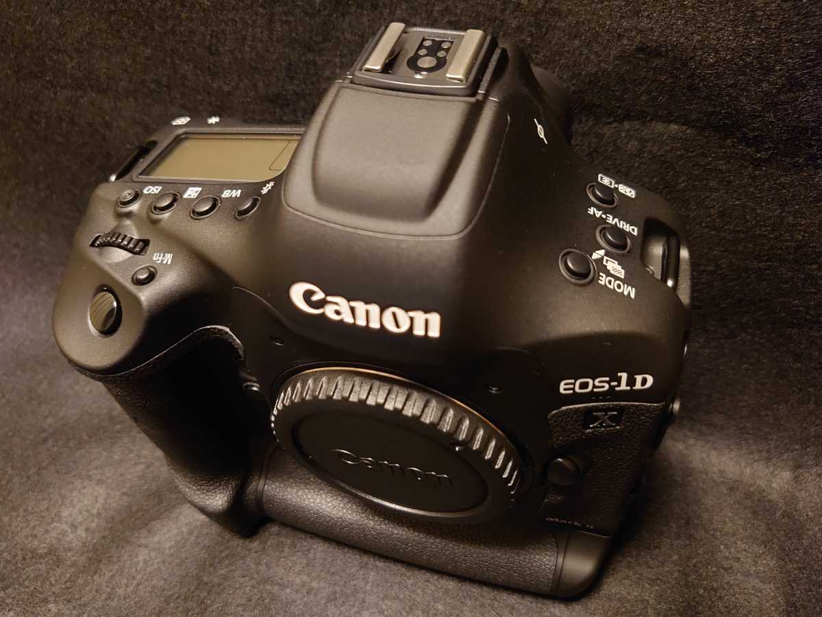 Canon EOS 1DX MarkII 新同品 レリーズ回数1000以下 (実質ショット回数