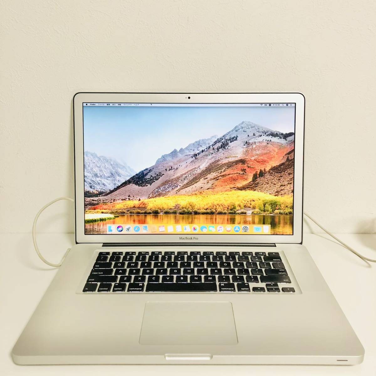 Pro MacBook Apple 2011) 15-inch 8GB (15-inch SSD RAM GHz (Silver 