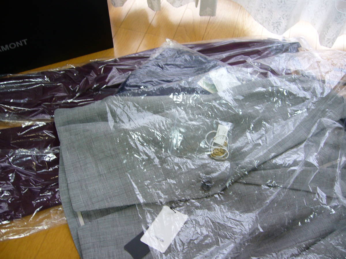 ロートレアモン 21福袋 ジャケット パンツ ニット ネックレス ９号 迅速発送 激安 総額超 オフィスカジュアル安価 トップス 売買されたオークション情報 Yahooの商品情報をアーカイブ公開 オークファン Aucfan Com