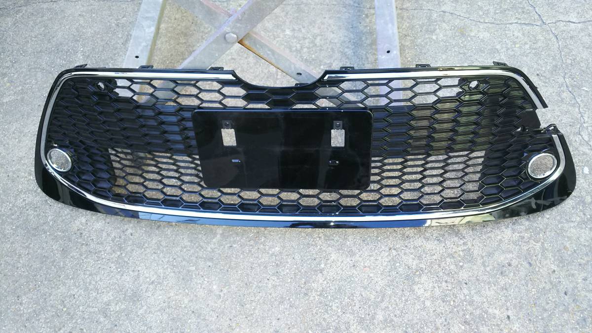 カローラツーリング 後期 カローラ 純正 ロアグリル NRE210 ツーリング