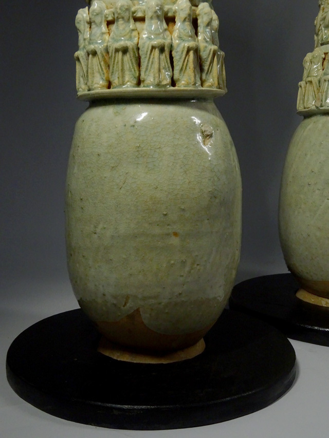 緑屋*9■ 中国古玩　宋青白磁　日月壷　一対　高約57cm　台 箱付　唐物 時代物　i9/9-5266/24-a/#160