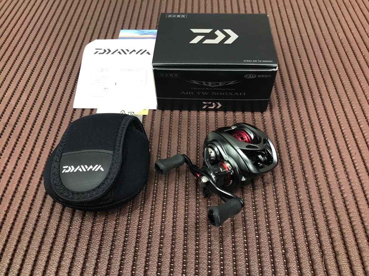激安大特価，新作 ダイワ ２０ スティーズ AIR エア TW ５００ ＸＸＨ STEEZ AIR TW 500XXH 右ハンドル 展示 品(ダイワ)｜売買されたオークション情報、yahooの商品情報をアーカイブ公開 - オークファン ダイワ