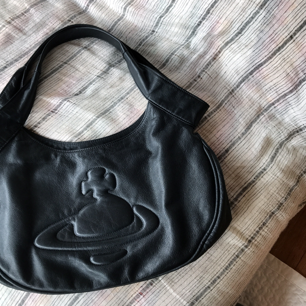 Westwood レザー Vivienne オーブ ブラック | - ハンドバッグ vivienne