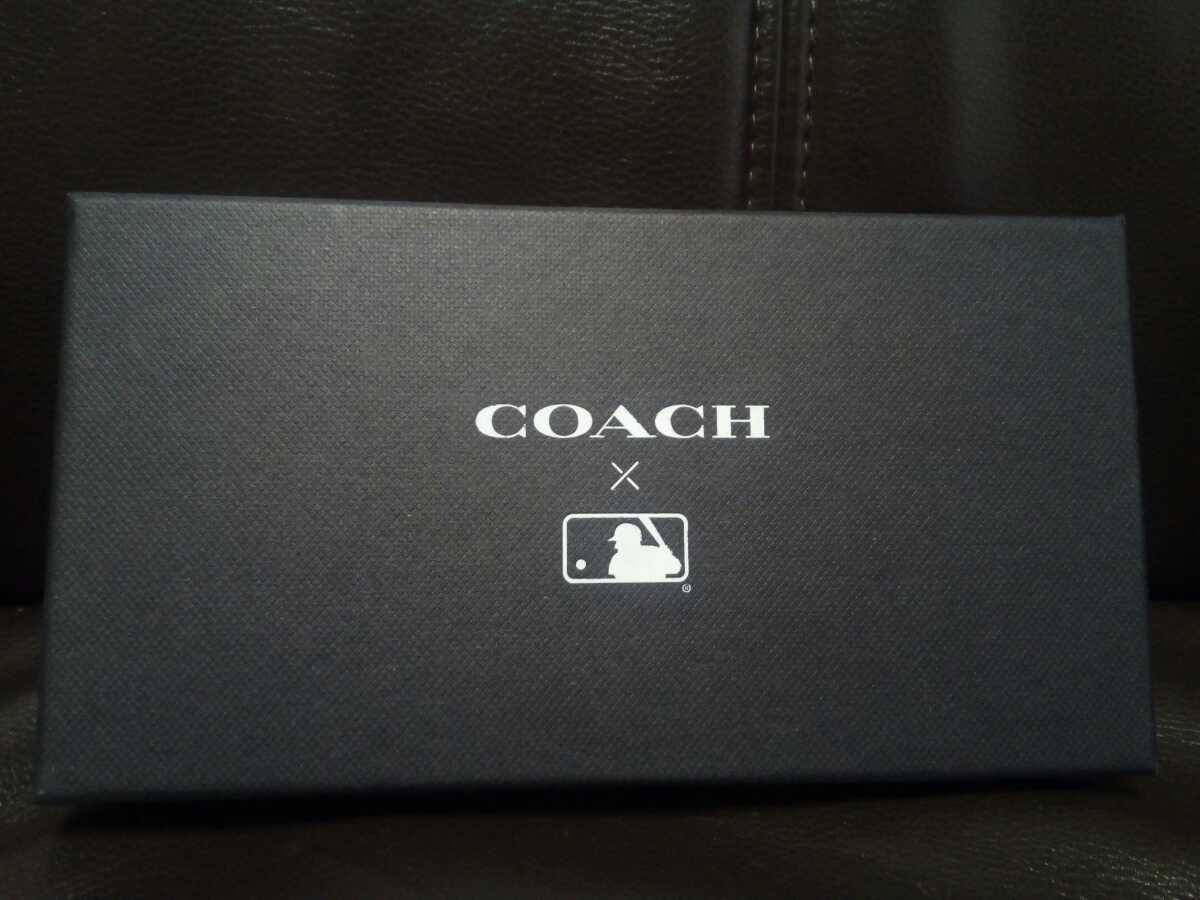 展示品購入未使用 COACH コーチ 長財布 ヤンキース コラボ 外箱 ケア 
