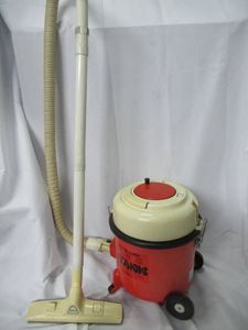 掃除機 レトロのYahoo!オークション(旧ヤフオク!)の相場・価格を見る