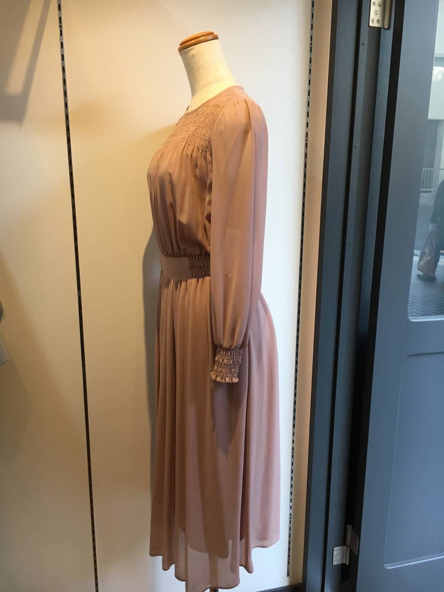 968 Anayi アナイ タグ付き未着用 オジヤ楊柳シャーリング ワンピース 34 ピンク スカート 売買されたオークション情報 Yahooの商品情報をアーカイブ公開 オークファン Aucfan Com