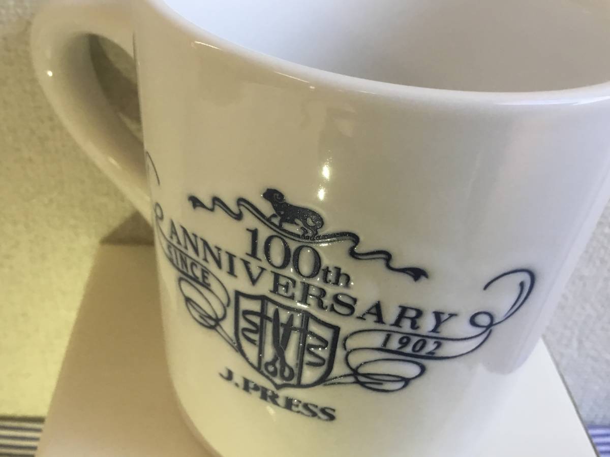 J.PRESS/ジェイプレスのブランドポップと カップ＆ソーサーセット 送料無料！別注アイテム J.PRESS ジェイプレス 100th ANNIVERSARY