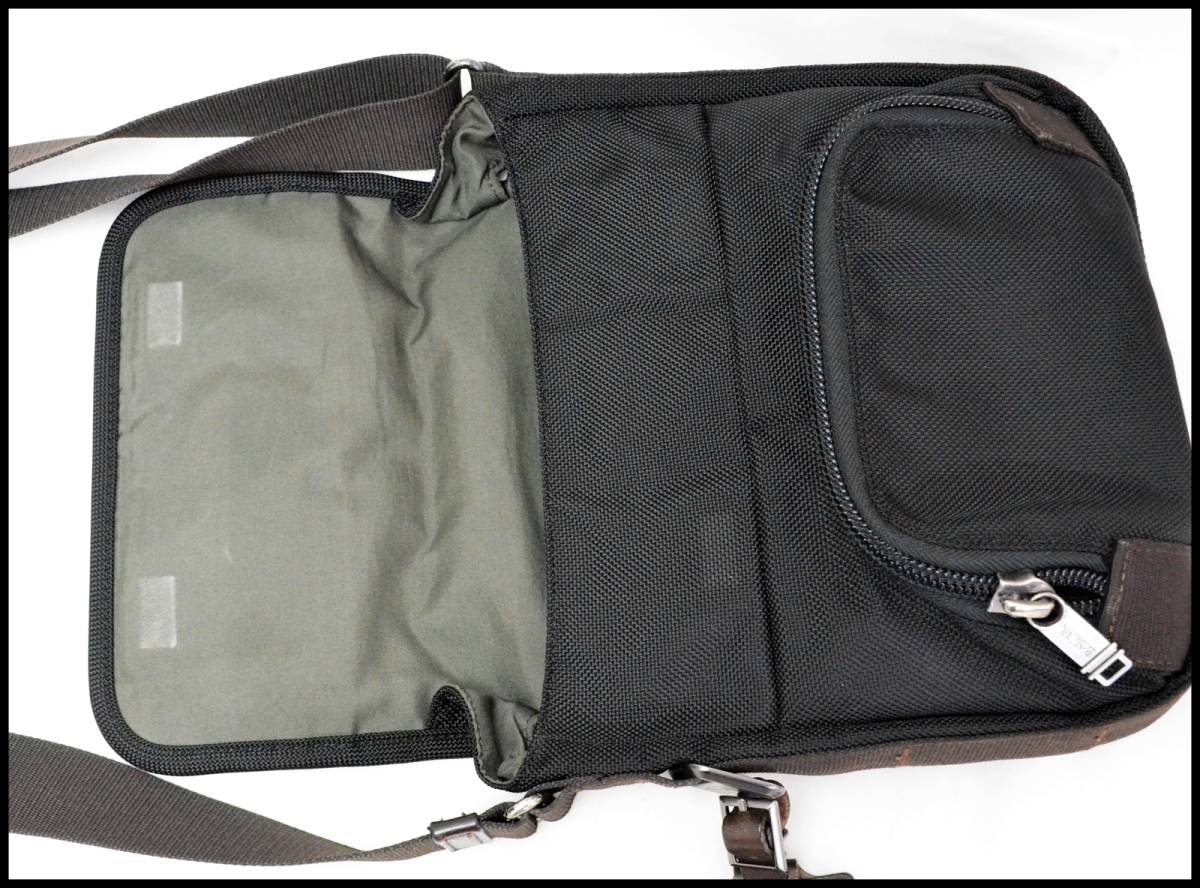 美品 トゥミ TUMI 69305HKO ショルダーバッグ ブラックxブラウン 斜め 