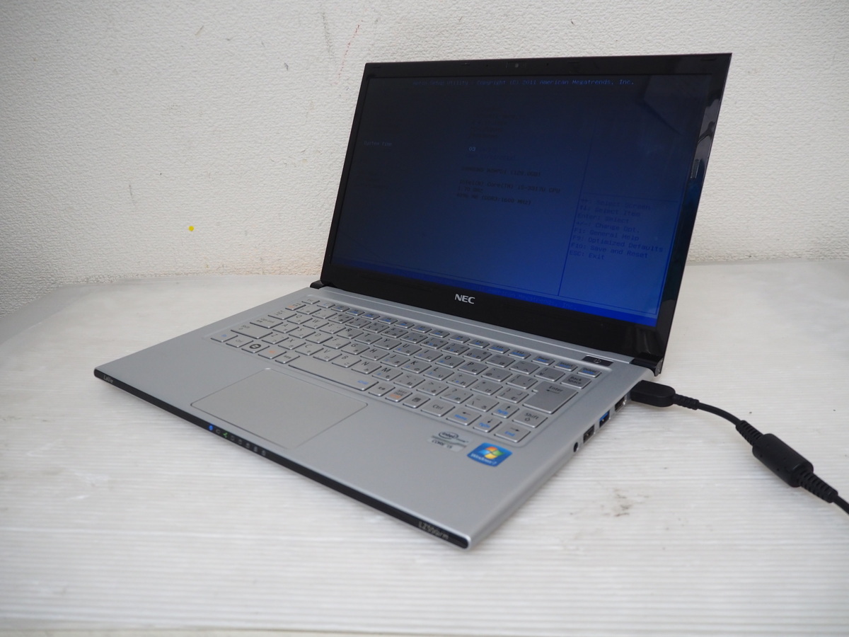 LaVie LZ550HS LaVie NEC PC-LZ550HS Ultrabook 13.3型 SSD