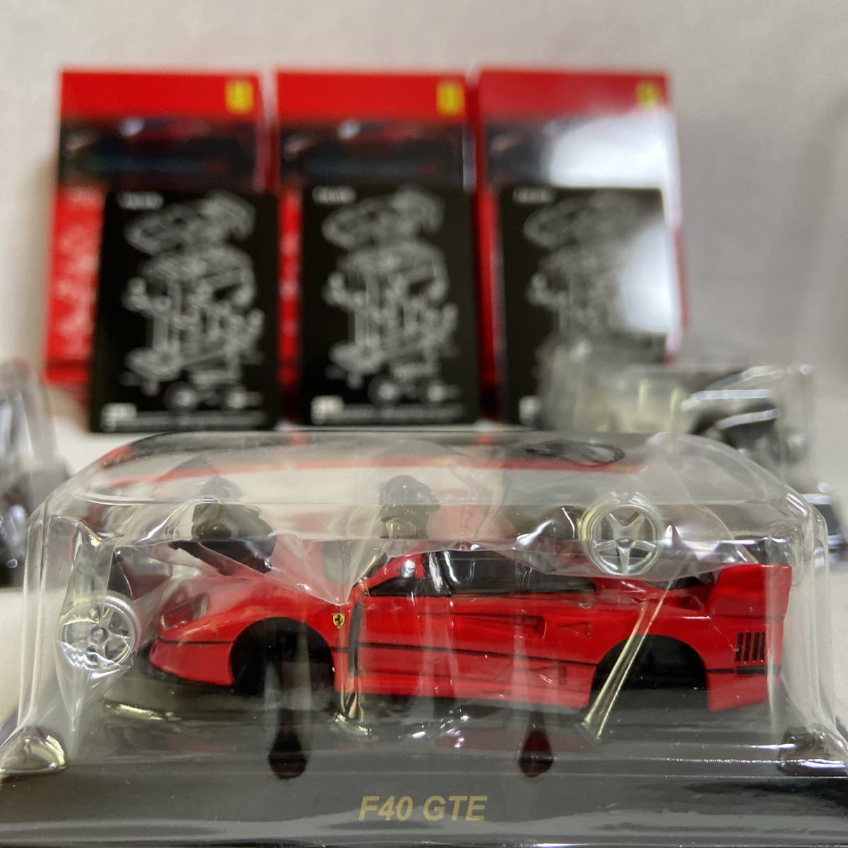未組立 京商 1/64 Ferrari 8 NEO フェラーリ F40 GTE 全3種セット
