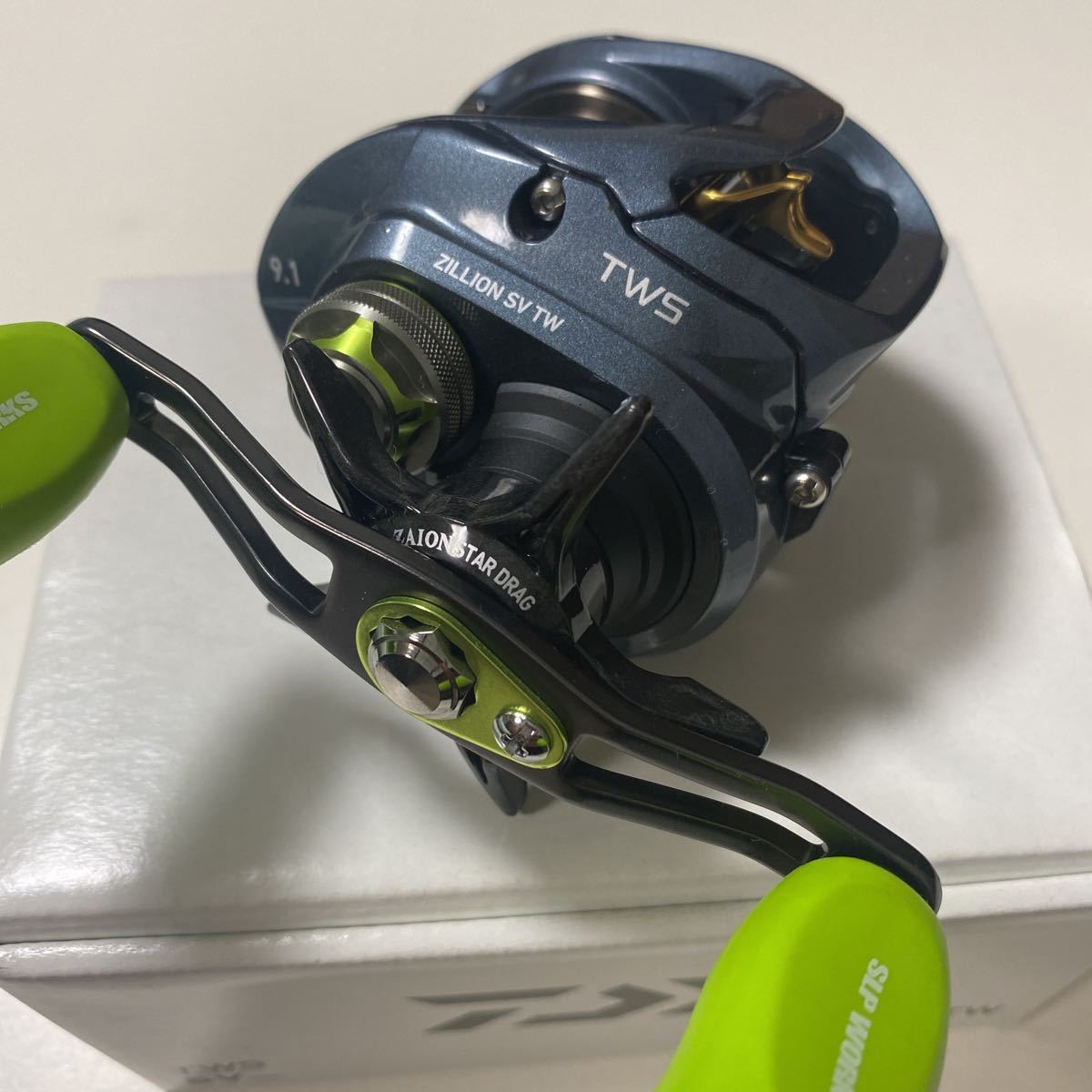 ☆ジリオンSV TW 1016XXH ZILLION SLPノブ付き　右　美品　送料無料☆