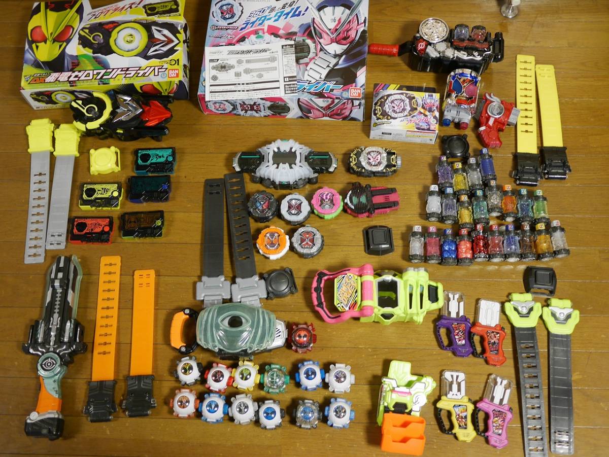 仮面ライダー変身ベルト 関連商品セット ゴースト/エグゼイド/ビルド 
