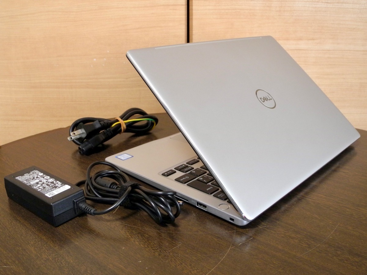 0 Dell Inspiron - Intel Core 1 8GB DELL INTEL CORE i5-8265U 1.60