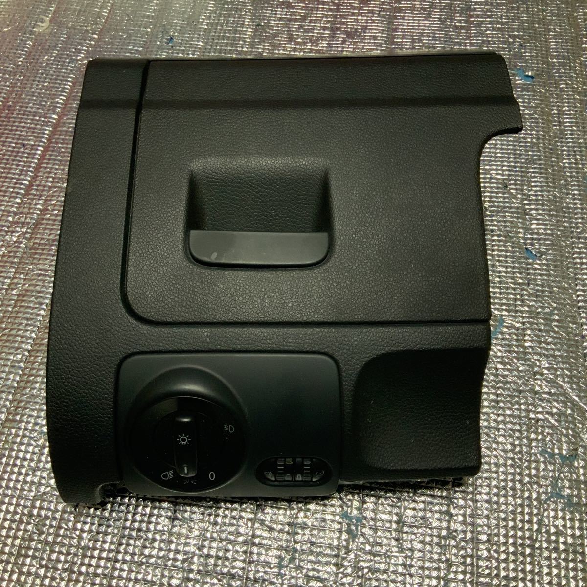 B-67 09～年式 ゴルフ6ヴァリアント5K型 ヘッドライトスイッチ&内張り 1K0 941 431 BB/5K0 941 333/1K2 858 366 AD