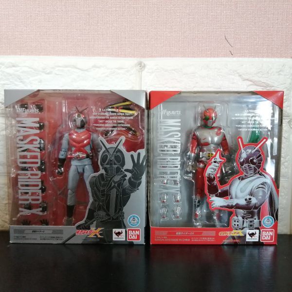 【開封品・箱あり】デフォリアル ゴジラ -1.0 少年リック限定 30-1 仮面ライダービルド ラビットタンクフォーム デフォリアル