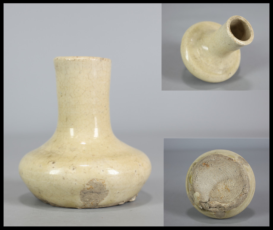 李朝時代 『 白磁 小壷 』 李朝時代 小壷 朝鮮美術 gallery 白磁製