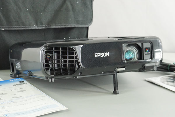 L102 Panasonic パナソニック DLPプロジェクター PT-D6000S 使用時間