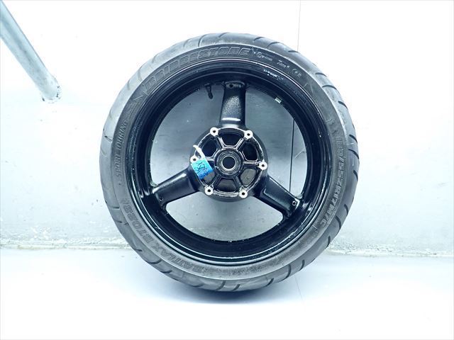 βCN19-1 ヤマハ XJR1300 RP17J (H18年式) リアホイール 振れ無！ タイヤに小ヒビ有！ 8分山残！
