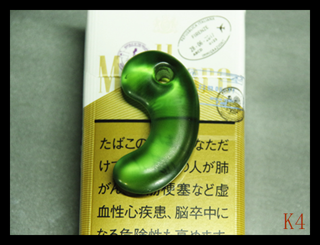 稀少 勾玉 古墳 グリーン 緑色 硝子 素材 アンティーク 工芸 置物 K4】古墳期☆極希少 表面研磨良く ☆上古美し若緑色 瑠璃