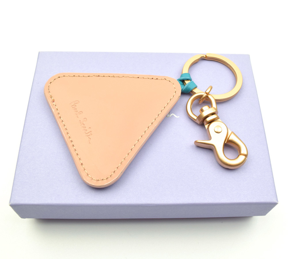 Paul Smith ポールスミス レザー キーホルダー 犬 ピンク Pwu560 24 服飾小物 売買されたオークション情報 Yahooの商品情報をアーカイブ公開 オークファン Aucfan Com