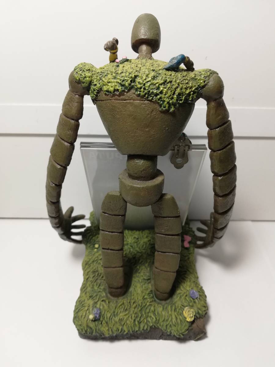 天空の城ラピュタ 07年 フォトスタンド ジオラマ ロボット兵 園丁ロボット フィギュア 飛行石 スタジオジブリ スタジオジブリ 売買されたオークション情報 Yahooの商品情報をアーカイブ公開 オークファン Aucfan Com