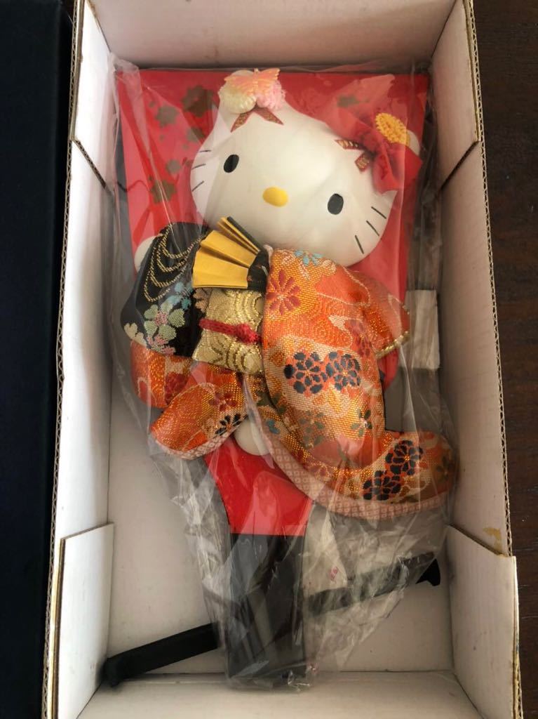 ☆ハローキティ☆日本製 羽子板 赤 着物キティ お正月 お飾り 女の子