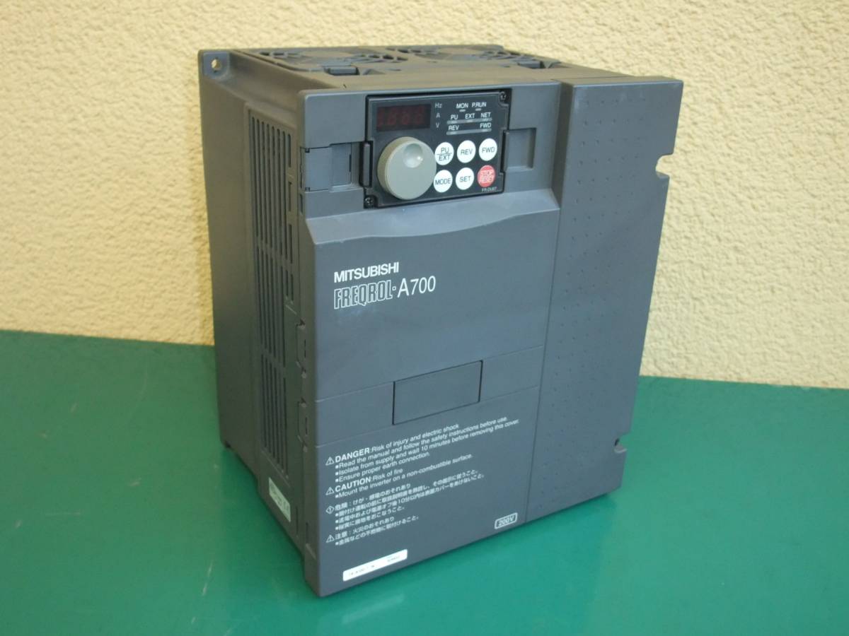 三菱電機 FREQROL-A700シリーズインバーター FR-A720-7.5K FR-A720-7.5