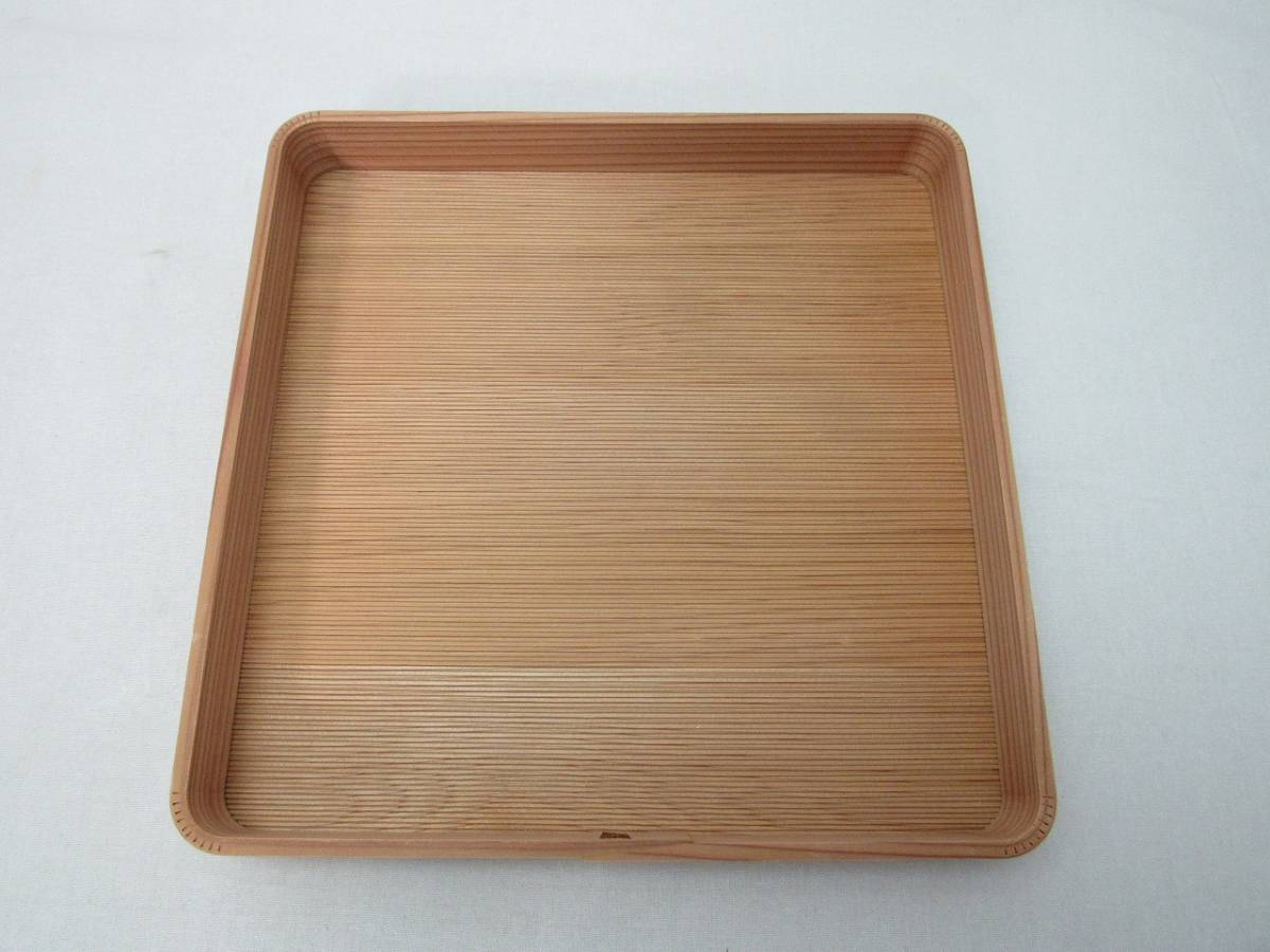 【京好】木製 組盆 4枚セット 独楽文様 菓子盆 懐石道具 共箱付き 限定SALE，高品質 YG05159 【 古い 木製 杉八寸 四方盆 紙化粧箱 】 検)