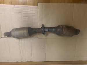 20 プリウス 触媒のYahoo!オークション(旧ヤフオク!)の相場・価格を