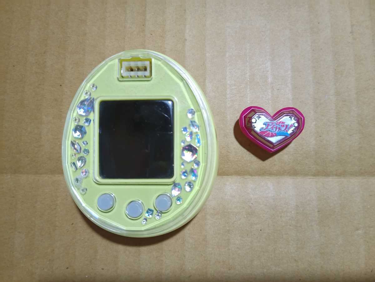 Tamagotchi P's イエロー たまごっち ピース イエロー 黄色 ＆ たま