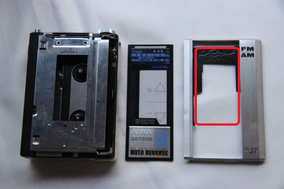 AIWA HS-J7 カセットレコーダー【ジャンク品】 ☆ジャンク AIWA アイワ HS-J7 カセットボーイ CassetteBoy ポータブル