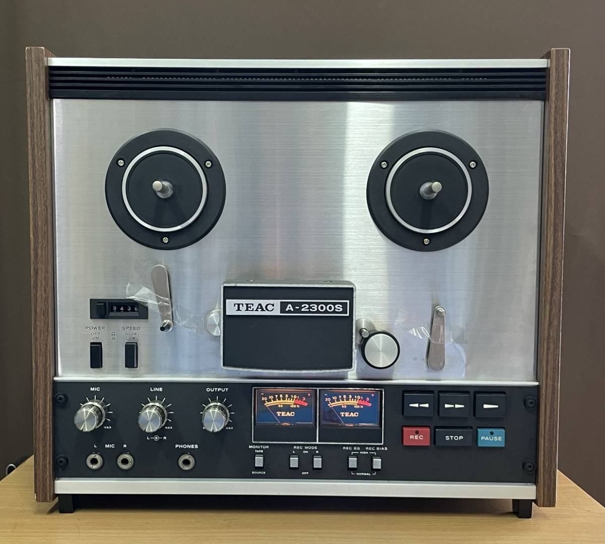 ♪♪TEAC A－2300Sステレオテープデッキ♪♪ TEAC ティアック -