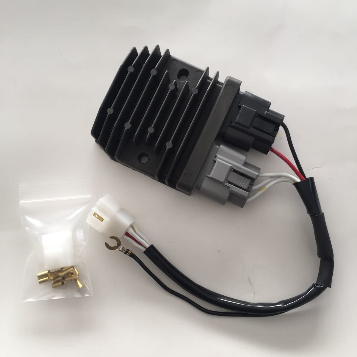 専用 ヤマハ MOSFET レギュレター レギュレーター 電圧安定 4Pカプラー