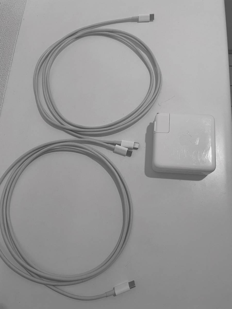 Apple Magic Trackpad 2 美品です。 Magic Trackpad 0 ⁄ White 2があれ