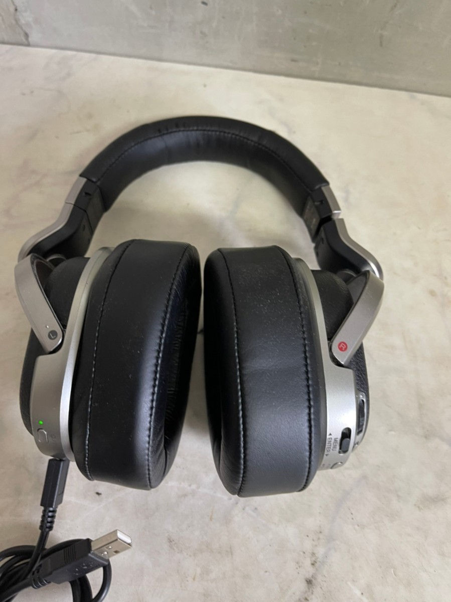 ソニー デジタルサラウンドヘッドホンシステム SONY MDR-HW700DS