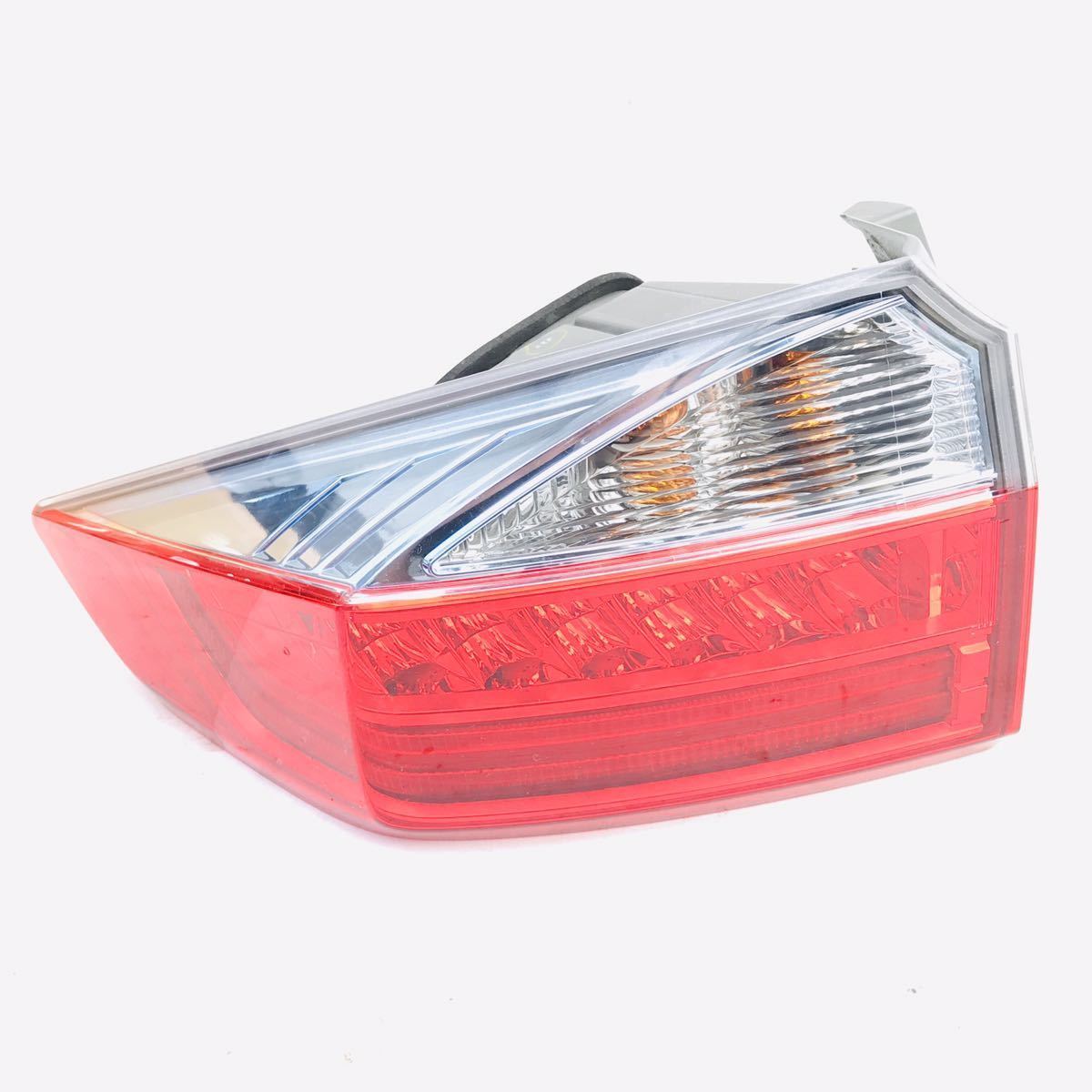 HONDA ホンダ純正 GM4 GM5 グレイス ハイブリッド LED テールライト