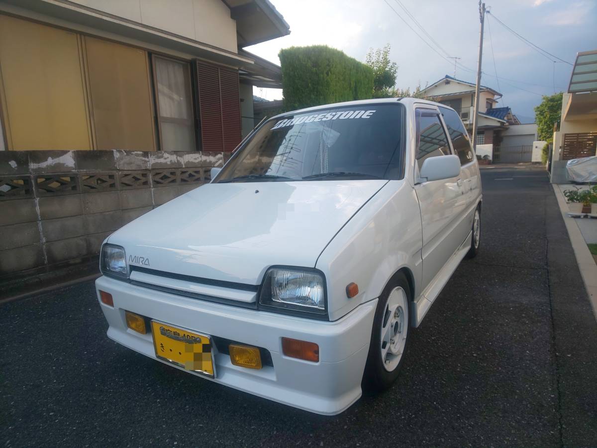 ダイハツ L-70V ミラ 4速ミッション 旧車 街道レーサー 車検長い 旧車 ミラ