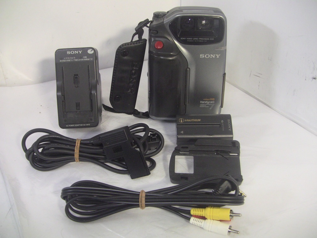[動作品] SONY DCR-TRV20 ビデオカメラ MiniDV ダビング SONY ダビングに！動作確認済み再生OK・録画OK 撮影再生ダビングOK Hi8