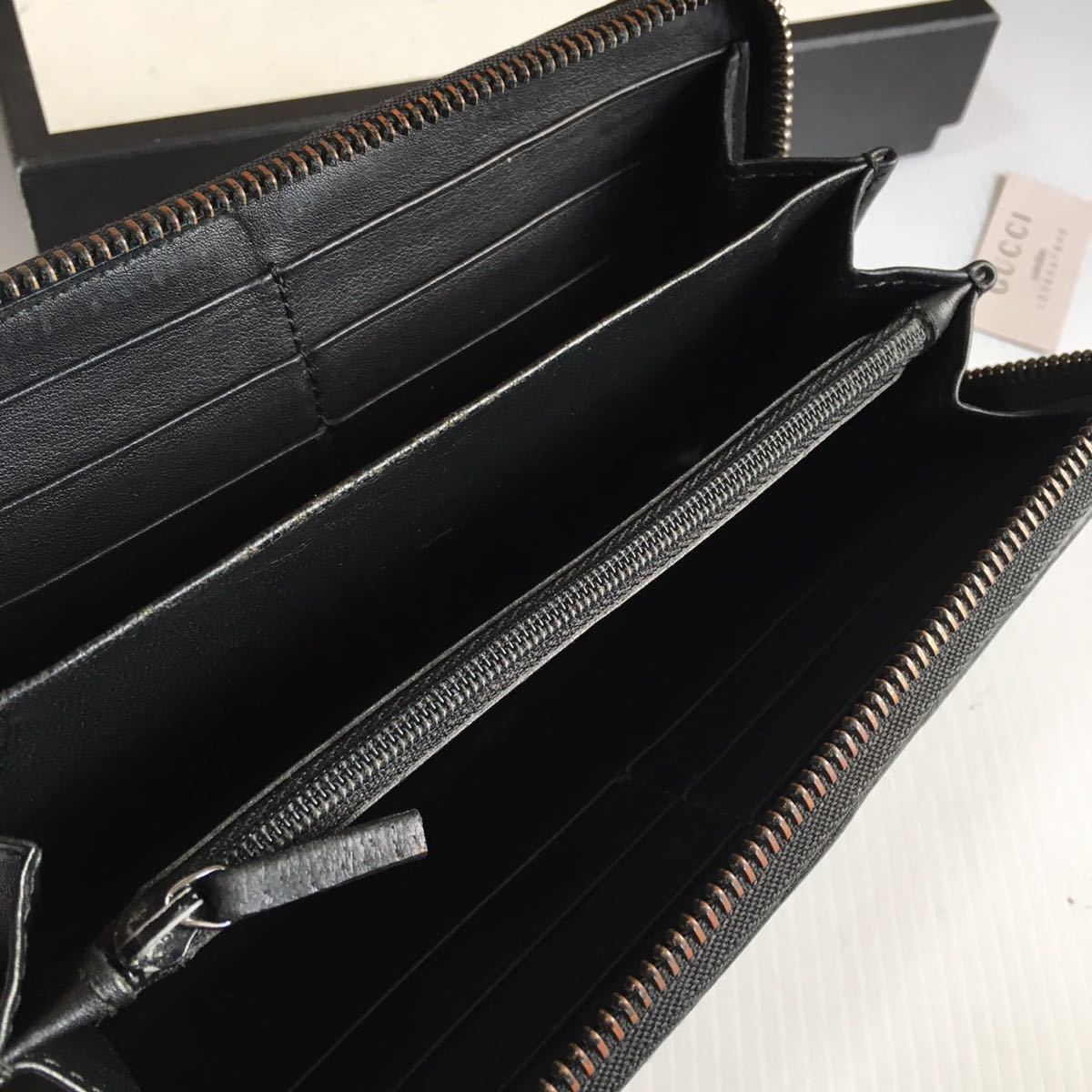 □1円スタート□美品□GUCCI□ラウンドファスナーシマレザー□長財布 