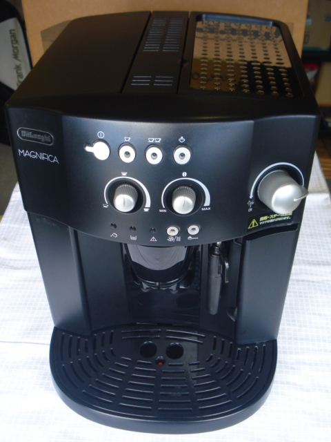 デロンギ BCO261N-B コンビコーヒーメーカー 1点 ブラック系