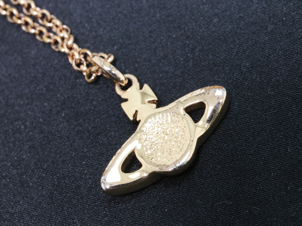 1円 正規良品 Vivienne Westwood ヴィヴィアンウエストウッド ロングネックレス ストーン 惑星型 ピングゴールド A ネックレス ペンダント チョーカー 売買されたオークション情報 Yahooの商品情報をアーカイブ公開 オークファン Aucfan Com
