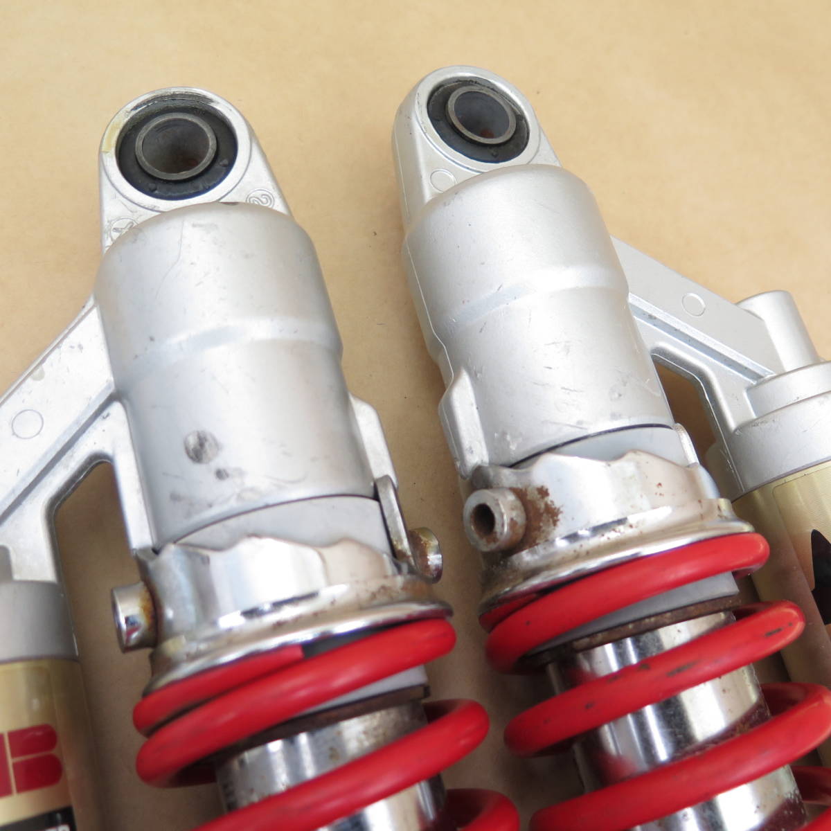 GSX400 インパルス S/IMPULSE S (GK79A) KYB製 純正リアサスペンション
